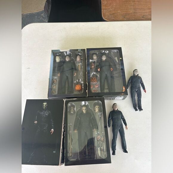 X5 NECA Halloween Michael Myers 7 in Action Figure - Picture 1 of 9